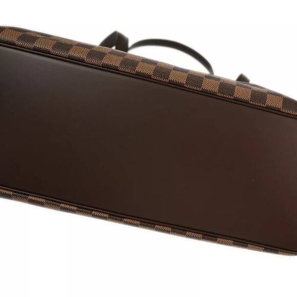 Louis Vuitton Damier Chelsea Shoulder Tote Bag - Picture 9 of 10